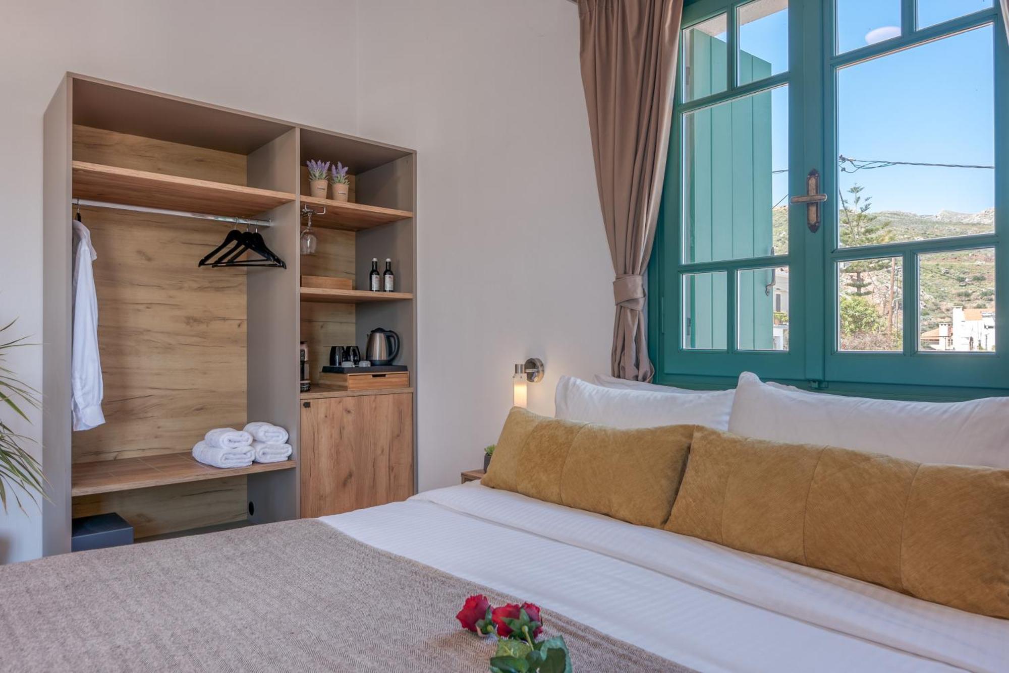 Kaliviani Traditional Hotel كيساموس المظهر الخارجي الصورة