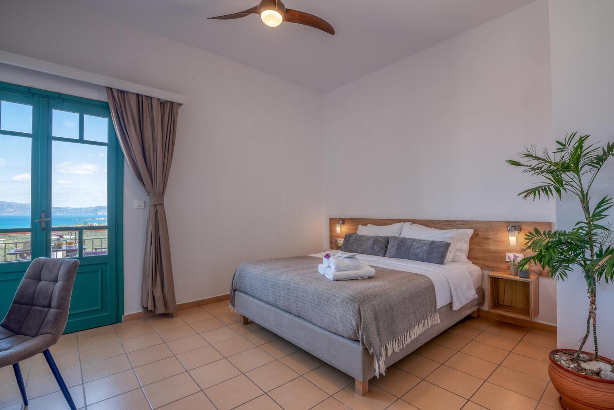 Kaliviani Traditional Hotel كيساموس المظهر الخارجي الصورة